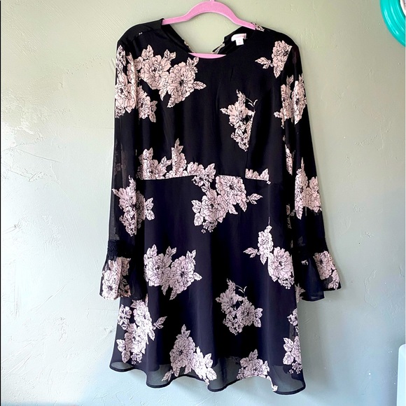 Xhilaration dress, size XL, black with white floral print - Picture 1 of 13